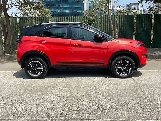 Used Tata Nexon Fearless Plus (S) 1.2 Petrol 7DCA Dual Tone [2023-2025] in Mumbai