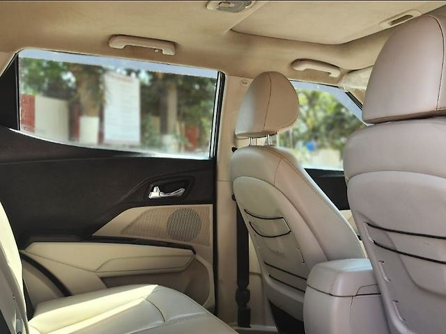 Used Mahindra XUV300 [2019-2024] W8 (O) 1.5 Diesel [2020] in Nashik
