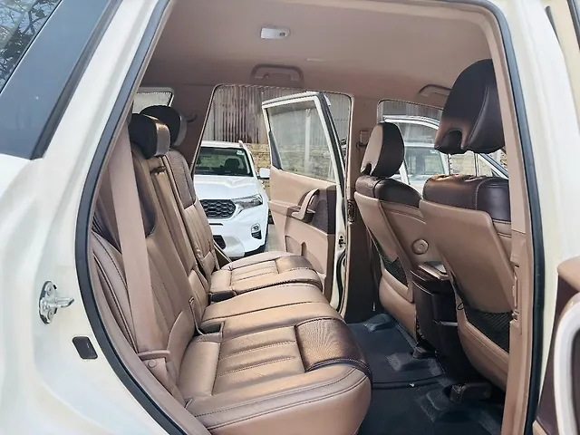 Used Mahindra XUV500 [2011-2015] W8 in Guwahati