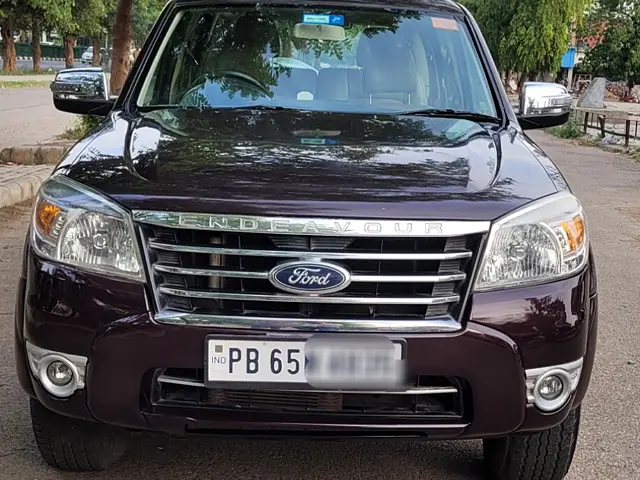 Used 2011 Ford Endeavour in Panchkula