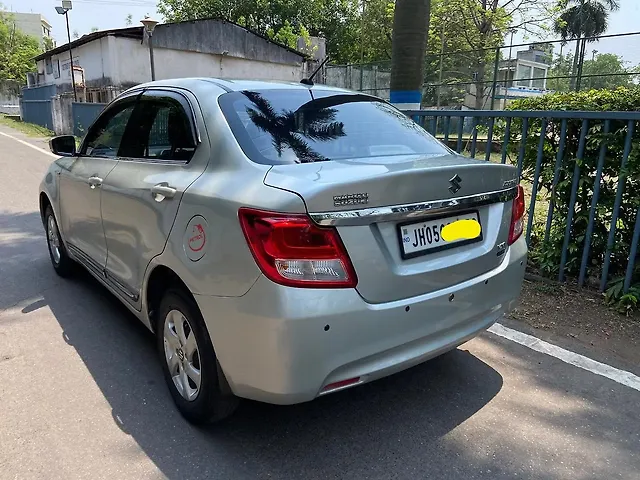 Used Maruti Suzuki Dzire [2017-2020] VXi AMT in Jamshedpur