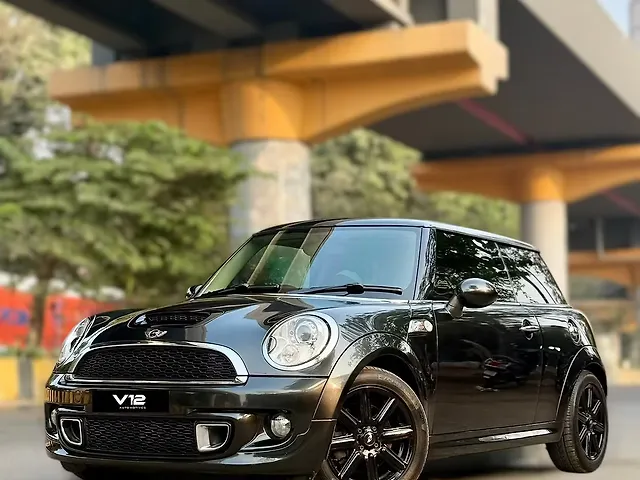 Used 2012 MINI Cooper in Mumbai