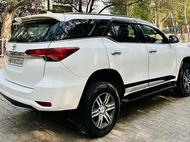 Used Toyota Fortuner [2016-2021] 2.8 4x2 MT [2016-2020] in Delhi