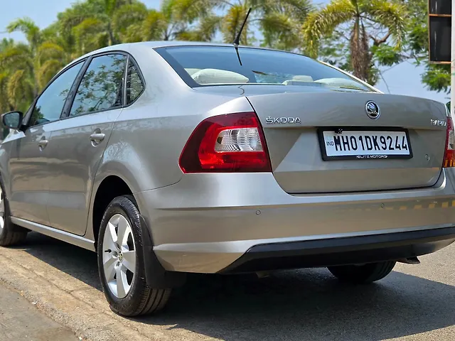 Used Skoda Rapid [2014-2015] 1.6 MPI Ambition Plus AT in Mumbai
