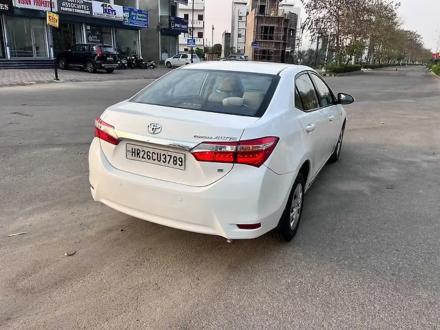 Used Toyota Corolla Altis [2014-2017] LE Petrol in Karnal
