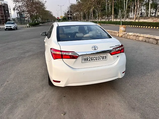 Used Toyota Corolla Altis [2014-2017] LE Petrol in Karnal