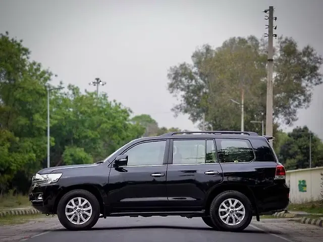 Used Toyota Land Cruiser [2011-2015] LC 200 VX in Delhi