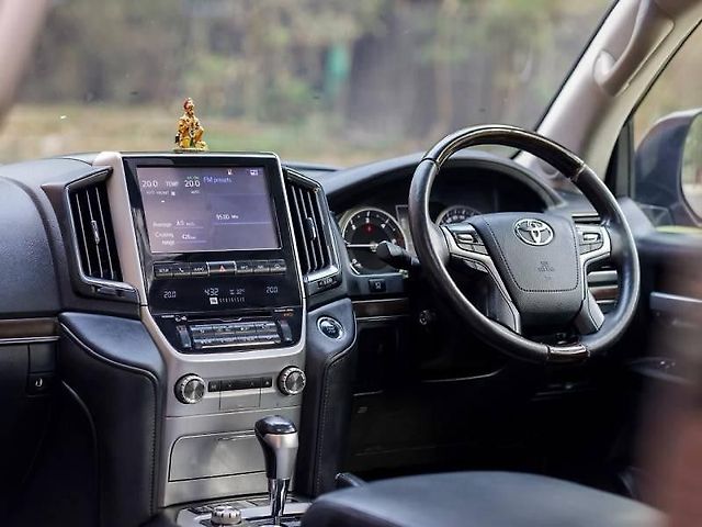 Used Toyota Land Cruiser [2011-2015] LC 200 VX in Delhi