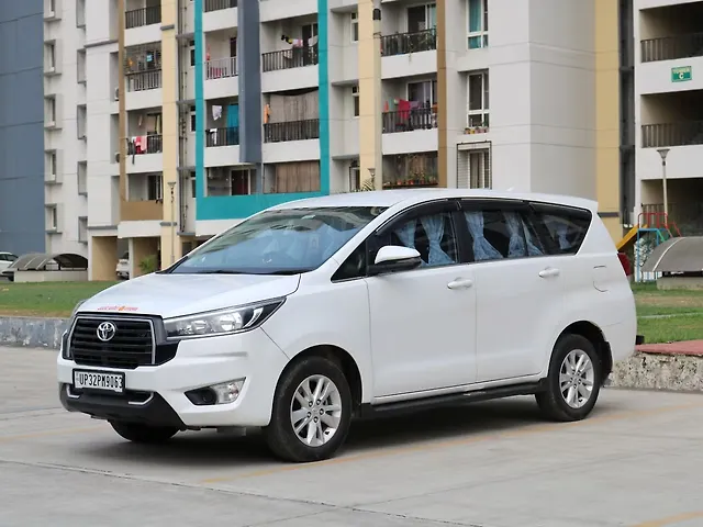 Used Toyota Innova Crysta [2023-2026] GX Diesel Manual 8 STR in Lucknow