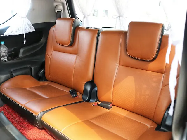 Used Toyota Innova Crysta [2023-2026] GX Diesel Manual 8 STR in Lucknow