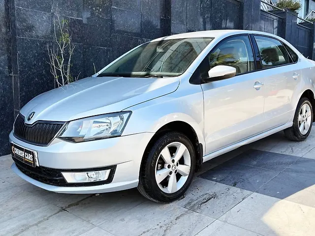 Used 2017 Skoda Rapid in Delhi