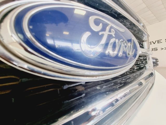 Used Ford Endeavour Titanium 2.0 4x2 AT in Mumbai