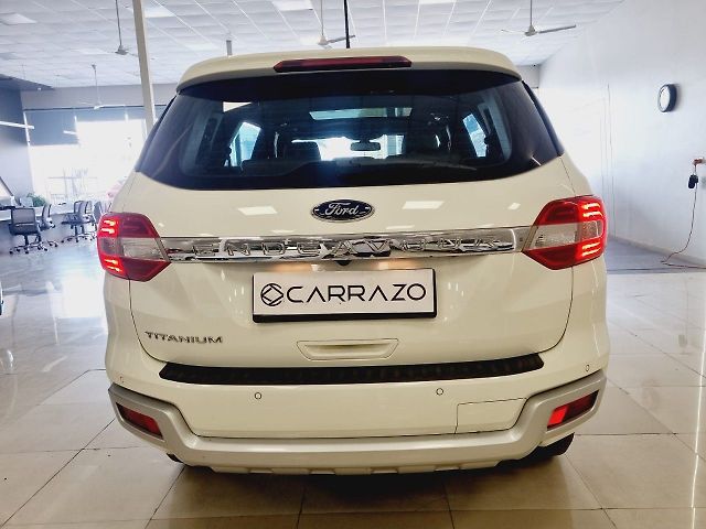Used Ford Endeavour Titanium 2.0 4x2 AT in Mumbai