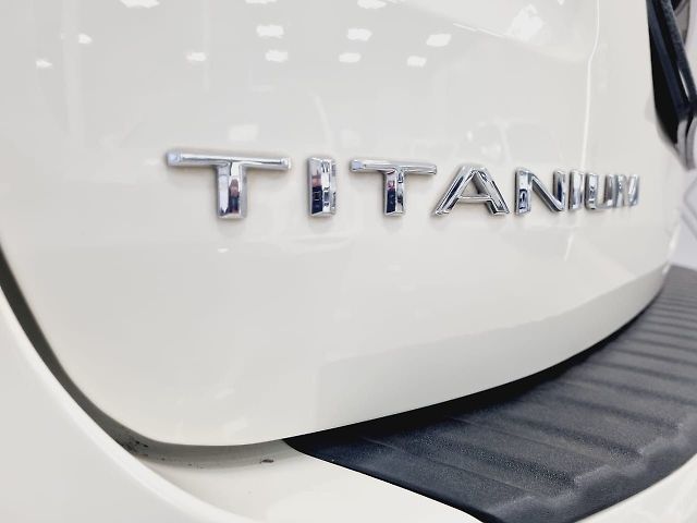 Used Ford Endeavour Titanium 2.0 4x2 AT in Mumbai