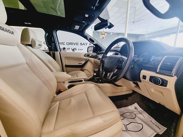 Used Ford Endeavour Titanium 2.0 4x2 AT in Mumbai