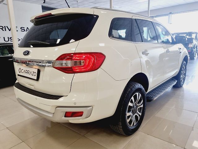 Used Ford Endeavour Titanium 2.0 4x2 AT in Mumbai