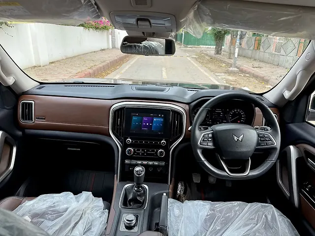 Used Mahindra Scorpio N Z8 Diesel MT 4WD 7 STR [2022] in Delhi