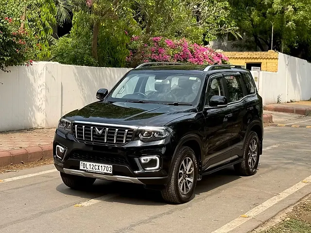 Used Mahindra Scorpio N Z8 Diesel MT 4WD 7 STR [2022] in Delhi