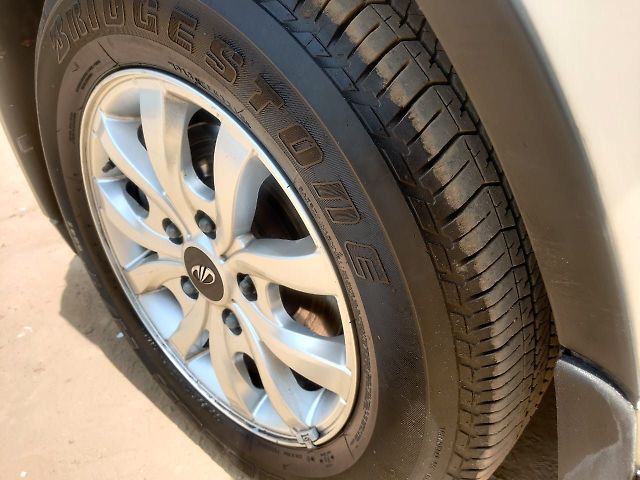 Used Mahindra XUV500 W9 [2018-2020] in Delhi