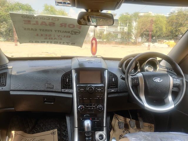Used Mahindra XUV500 W9 [2018-2020] in Delhi