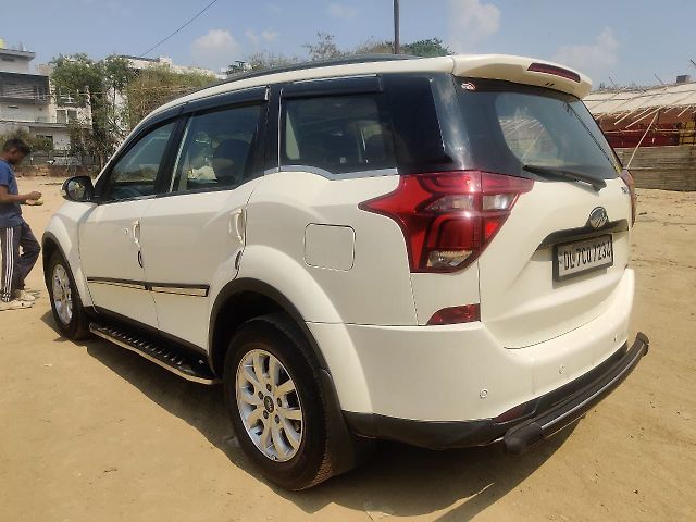 Used Mahindra XUV500 W9 [2018-2020] in Delhi