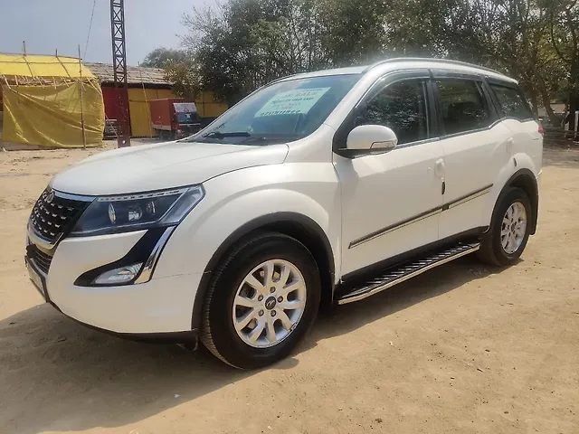 Used Mahindra XUV500 W9 [2018-2020] in Delhi