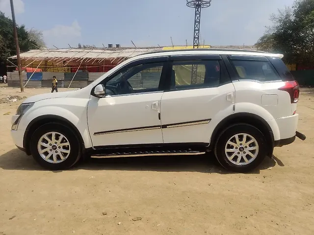 Used Mahindra XUV500 W9 [2018-2020] in Delhi