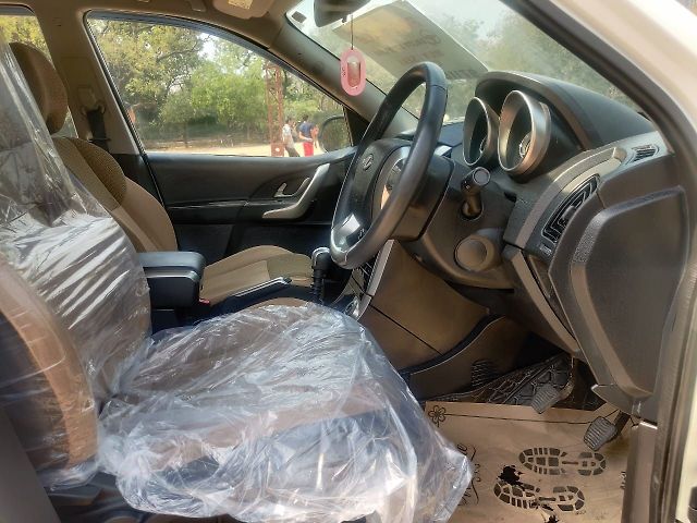 Used Mahindra XUV500 W9 [2018-2020] in Delhi