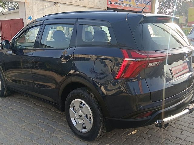 Used Mahindra XUV700 MX Diesel MT 5 STR [2021] in Faizabad