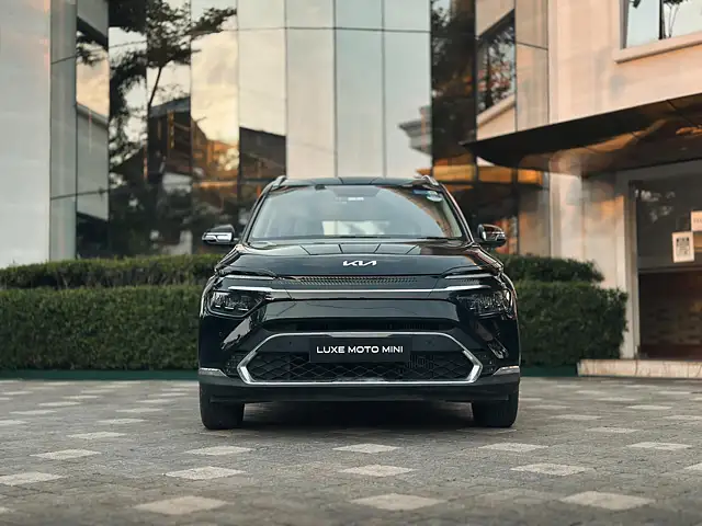 Used 2022 Kia Carens in Kochi