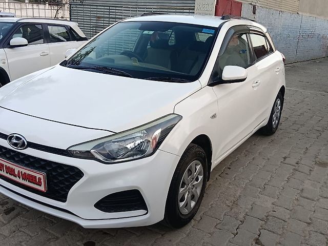 Used Hyundai Elite i20 [2017-2018] Magna Executive 1.2 in Faizabad