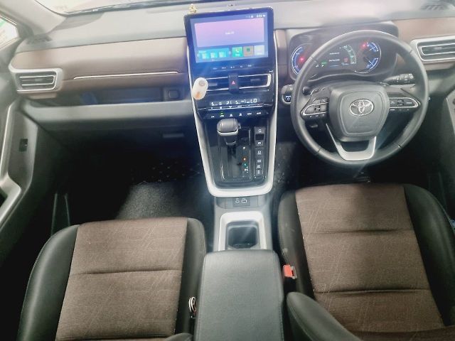 Used Toyota Innova Hycross VX (O) Hybrid 7 STR in Mumbai