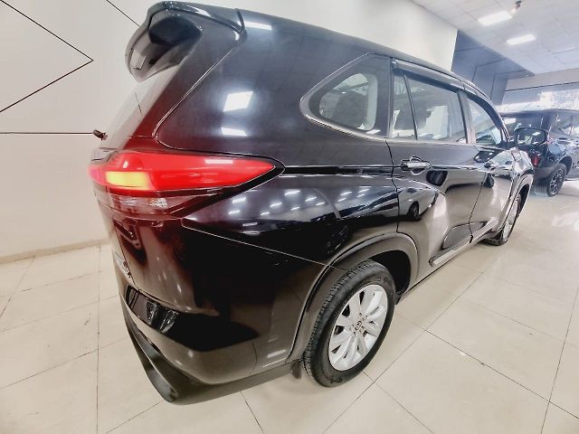 Used Toyota Innova Hycross VX (O) Hybrid 7 STR in Mumbai