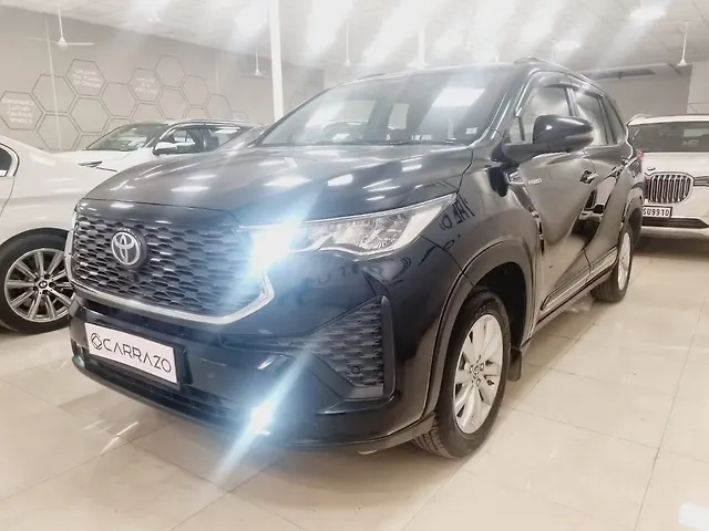 Used Toyota Innova Hycross VX (O) Hybrid 7 STR in Mumbai