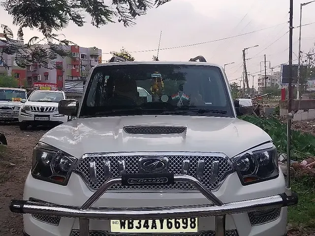 Used 2017 Mahindra Scorpio in Kolkata