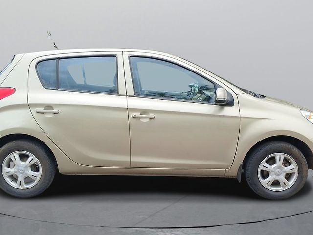 Used Hyundai i20 [2010-2012] Sportz 1.2 BS-IV in Mumbai