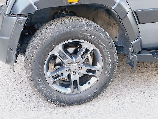 Used Mahindra Thar LX Hard Top Petrol AT 4WD in Delhi