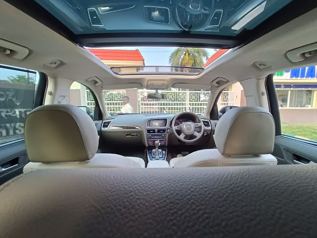 Used Audi Q5 [2009-2012] 2.0 TDI quattro in Bangalore