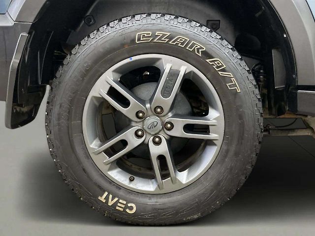 Used Mahindra Thar LX Convertible Petrol AT in Hyderabad