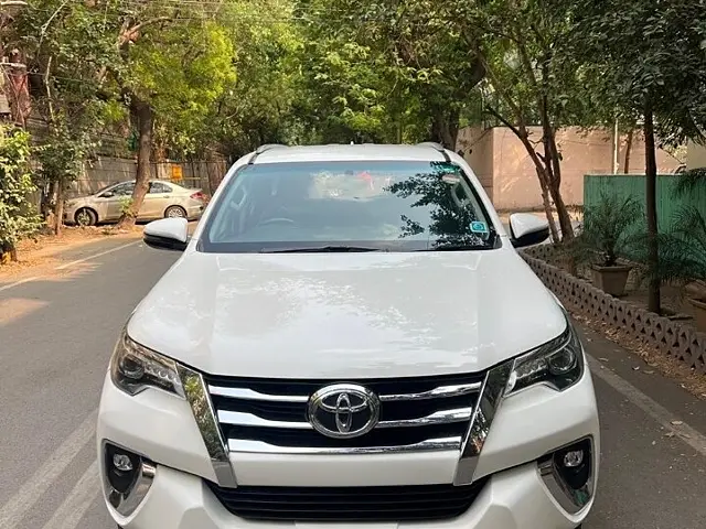 Used 2018 Toyota Fortuner in Delhi