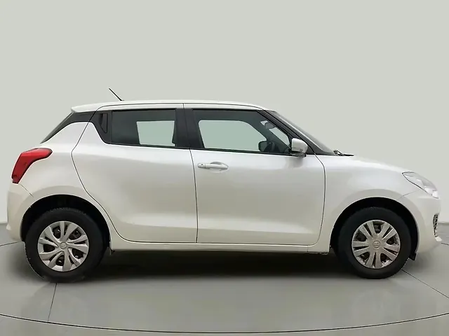 Used Maruti Suzuki Swift [2021-2024] VXi AMT [2021-2023] in Hyderabad