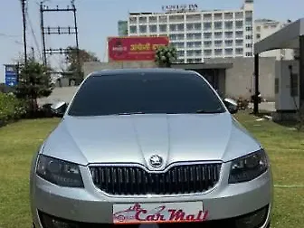Used 2017 Skoda Octavia in Nashik