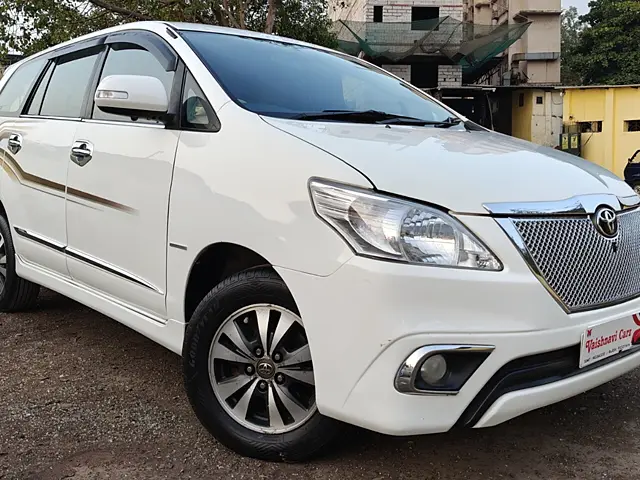 Used 2015 Toyota Innova in Thane