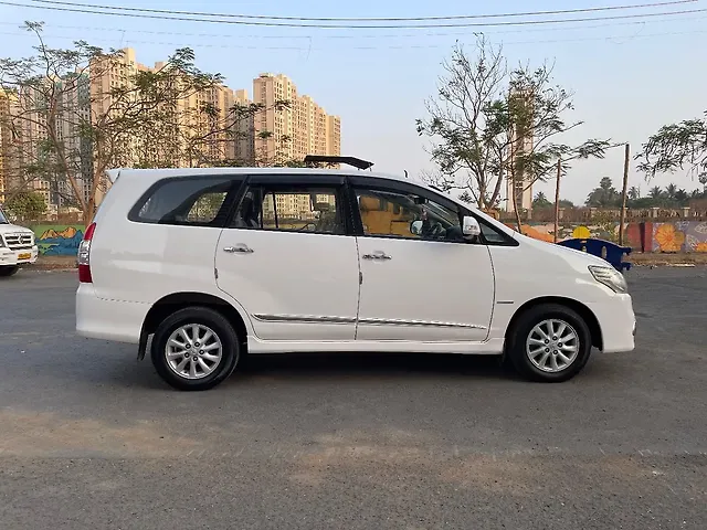 Used Toyota Innova [2013-2014] 2.5 VX 7 STR BS-IV in Mumbai