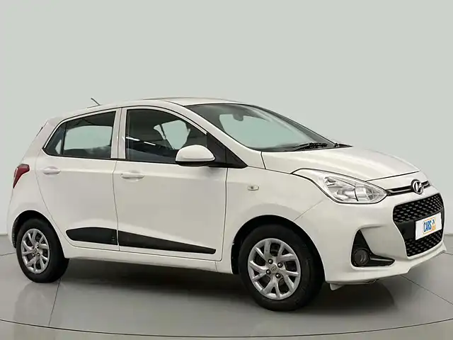 Used 2017 Hyundai Grand i10 in Delhi