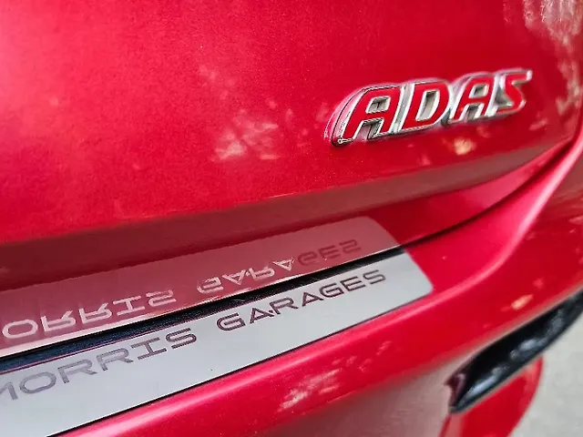 Used MG Astor Savvy 1.5 CVT S Red [2021-2023] in Bangalore