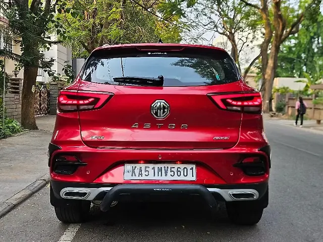 Used MG Astor Savvy 1.5 CVT S Red [2021-2023] in Bangalore