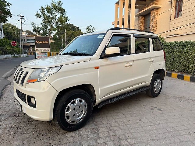Used Mahindra TUV300 [2015-2019] T6 in Jalandhar