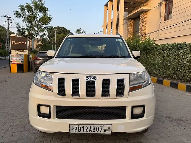Used Mahindra TUV300 [2015-2019] T6 in Jalandhar