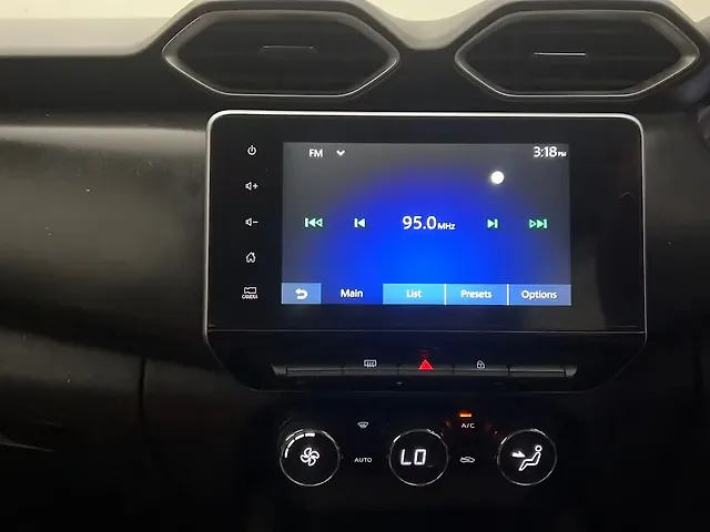 Used Nissan Magnite [2020-2024] XV Premium Dual Tone [2020] in Hyderabad